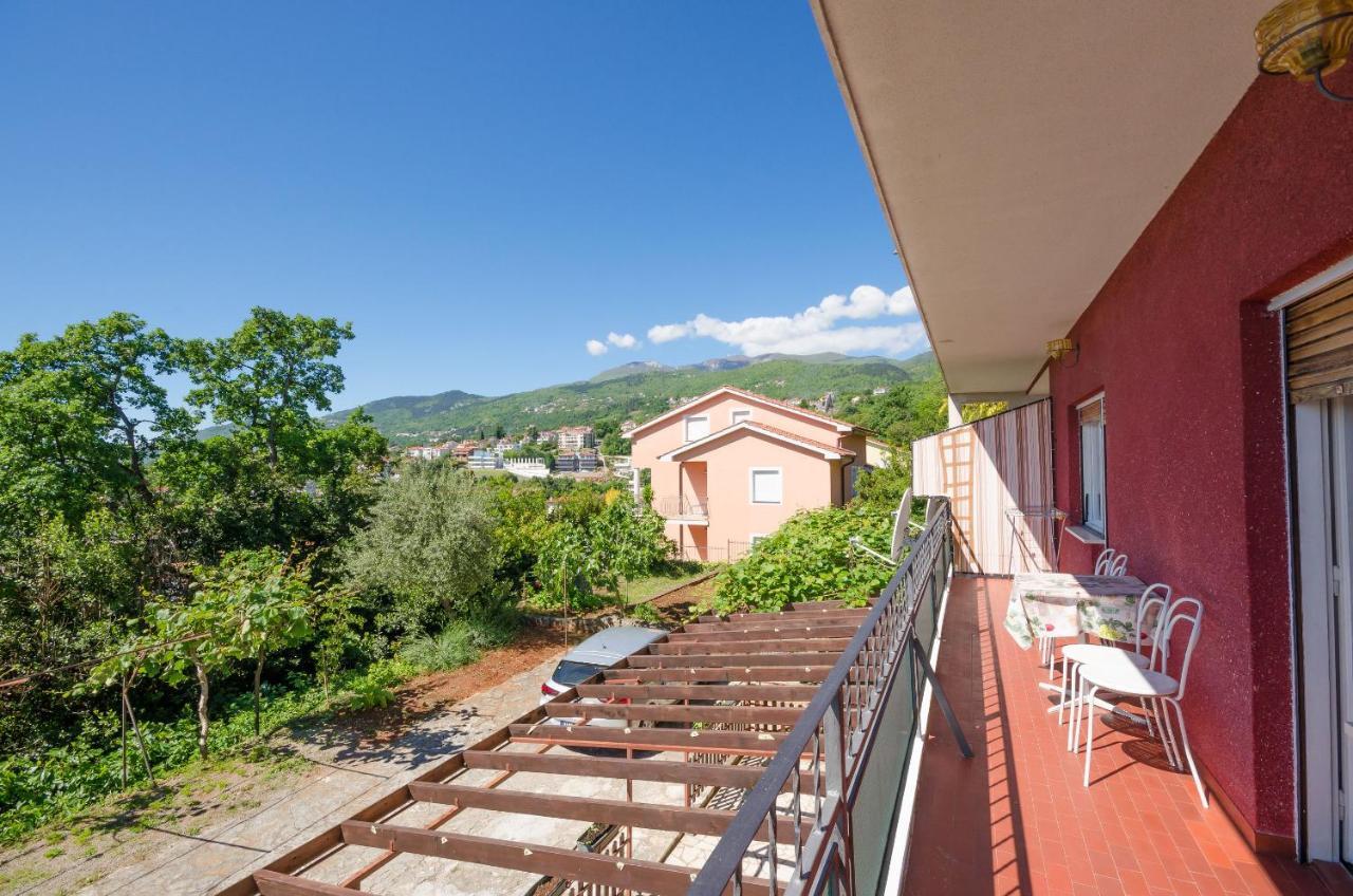 Apartments Mladen Jelica Icici Exterior photo